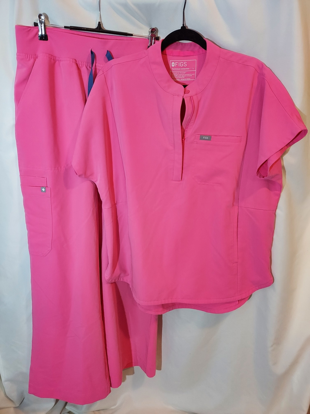 FIGS Rapid Response Pink Montex Top & Isabel Wide-Leg Pant Scrub Set - Size L